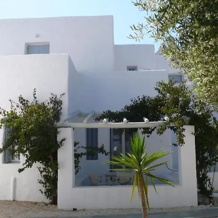 Anezina Village 호텔 드리오스