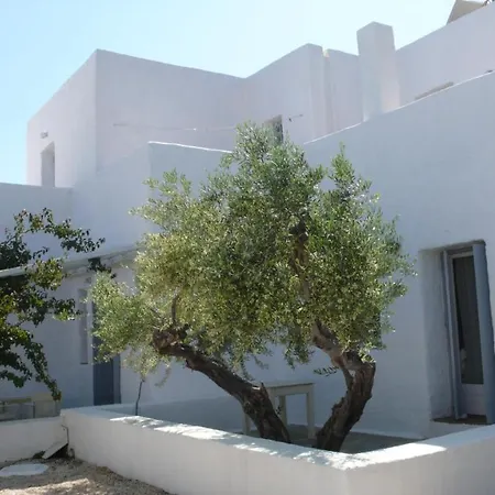 Anezina Village 호텔