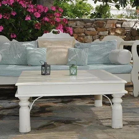 호텔 Anezina Village