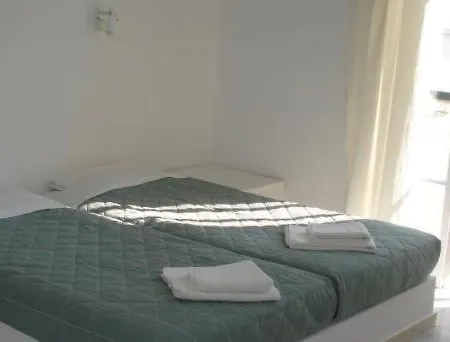 Anezina Village 호텔 드리오스