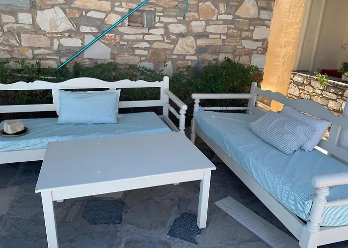 Anezina Village Hotel 3*