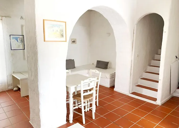 Hotel Anezina Village