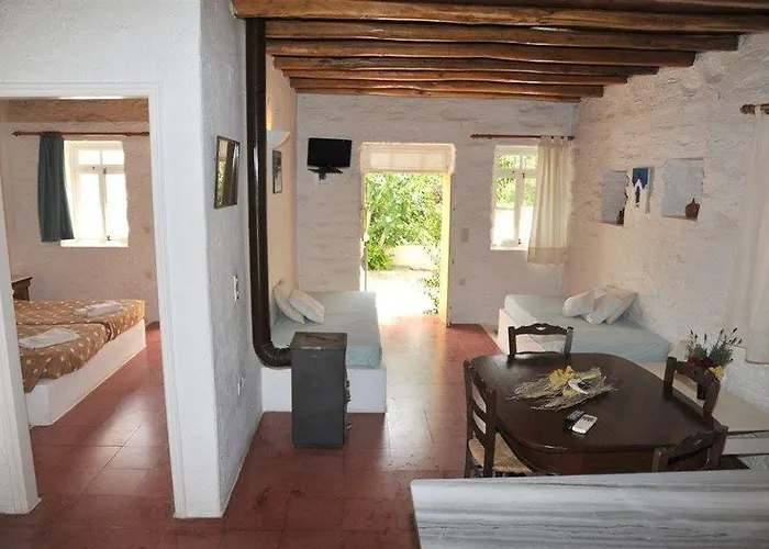 Hotel Anezina Village