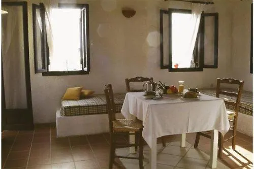 Anezina Village Drios