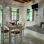 Hotel Anezina Village Drios
