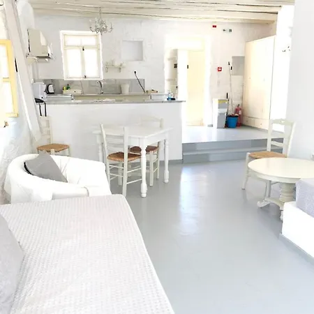 Hotel Anezina Village