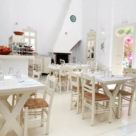 Anezina Village 3*