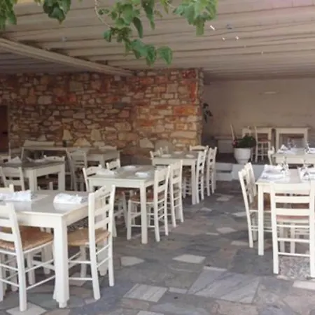 Anezina Village 3* Drios