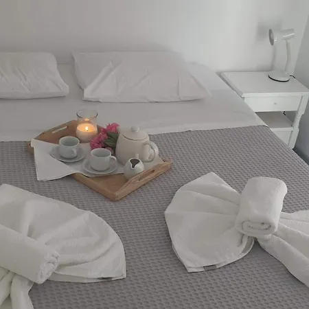 Hotel Anezina Village 3*