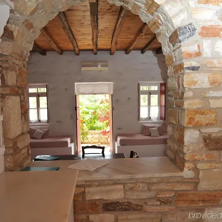 Hotel Anezina Village