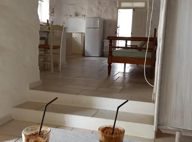 Anezina Village Hotel 3*