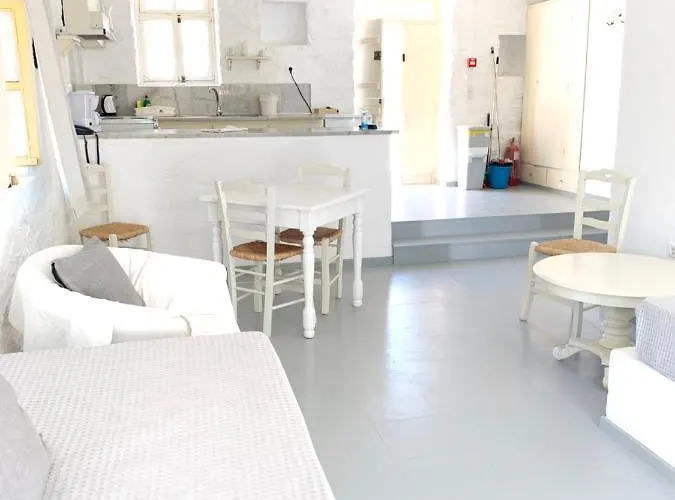 Hotel Anezina Village