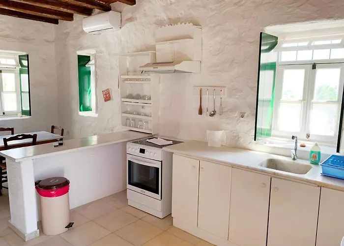 Anezina Village Hotel Drios